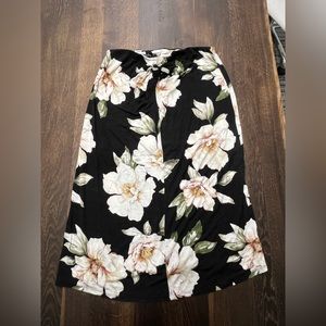 Women’s Bobeau Black Floral Skirt